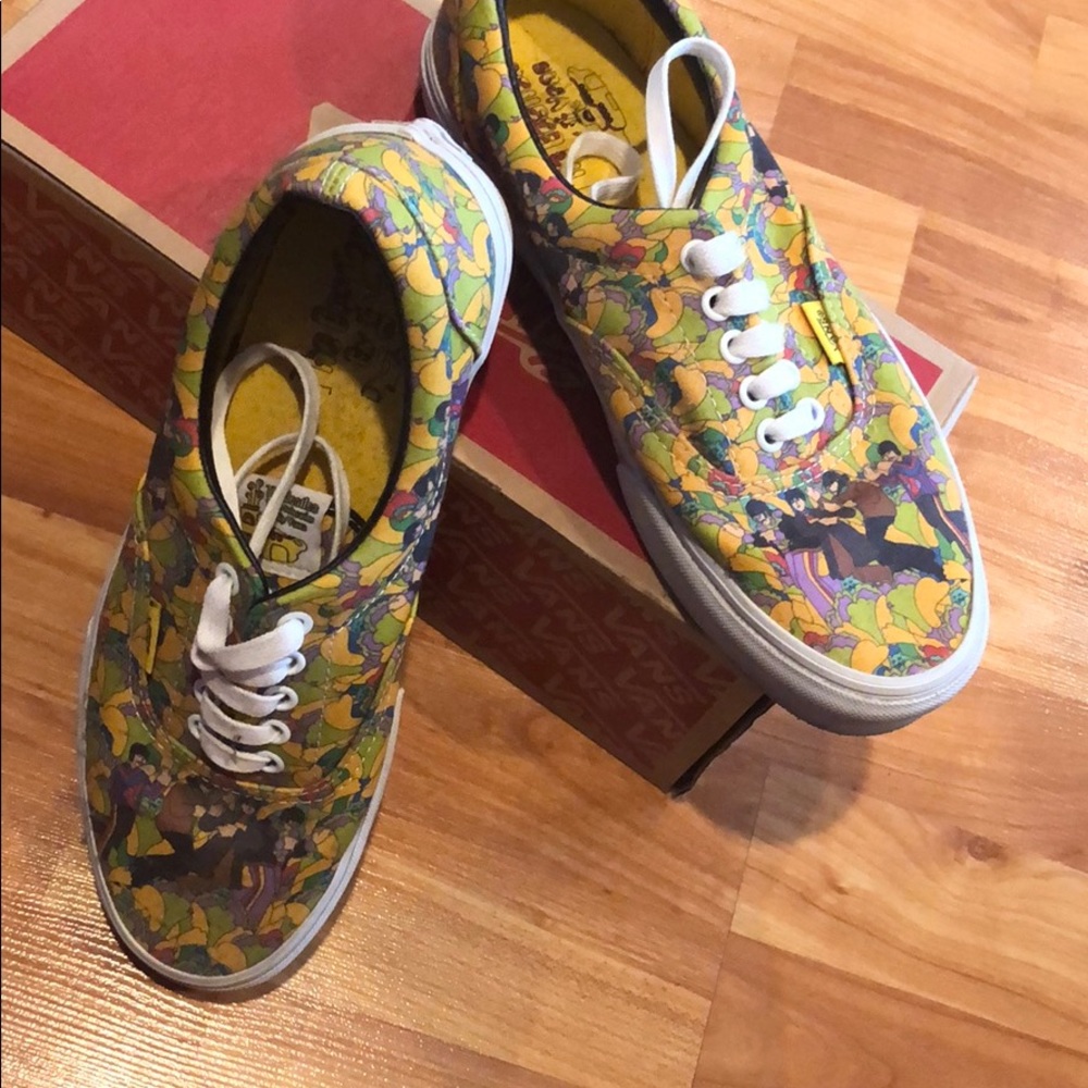 LIMITED EDITION—Beatles Vans — Men’s 7.5